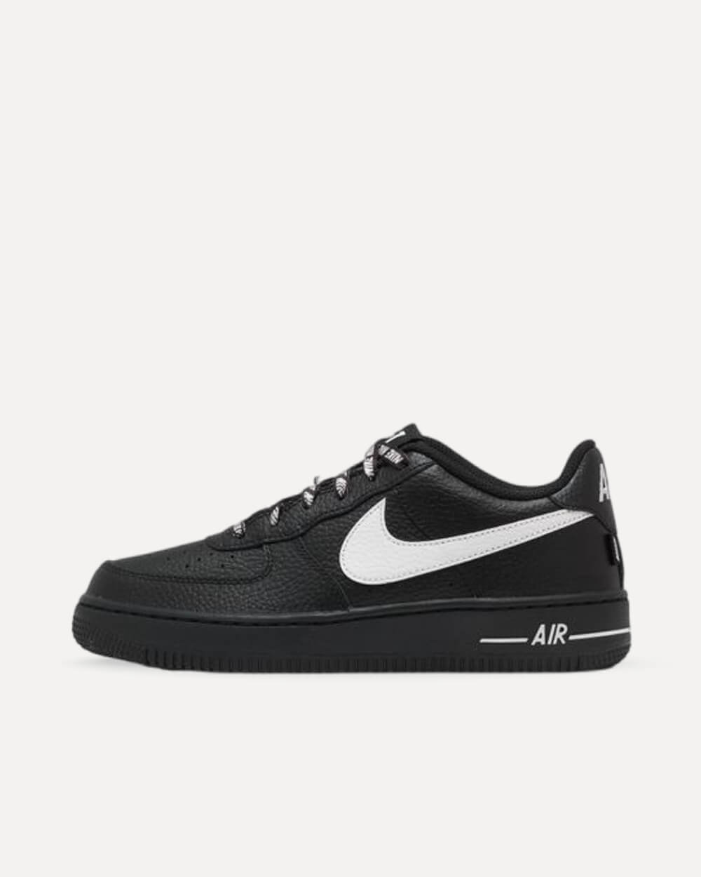 Nike Air Force 1 Low JS