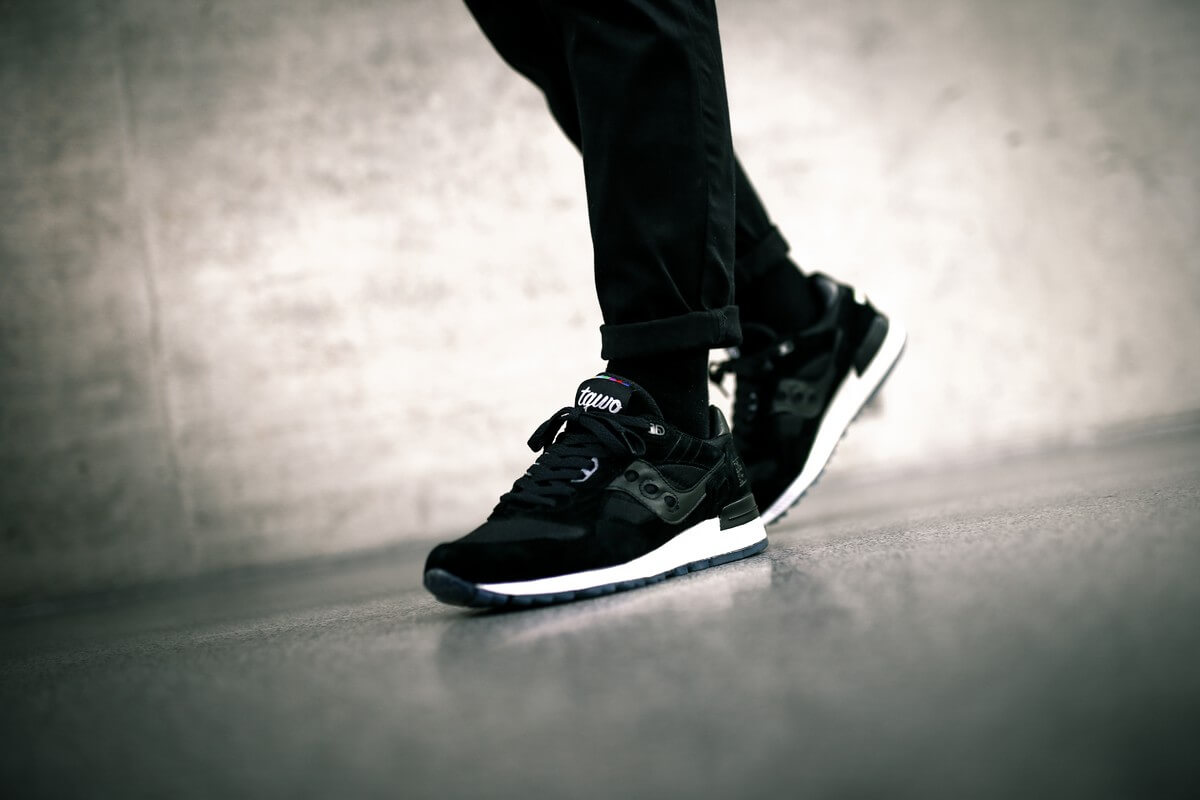 Saucony x TGWO Shadow 5000 "VHS"