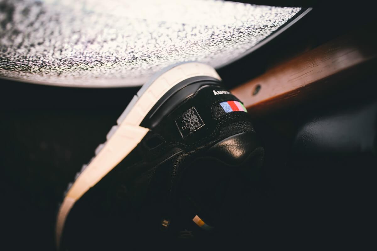 Saucony x TGWO Shadow 5000 "VHS"