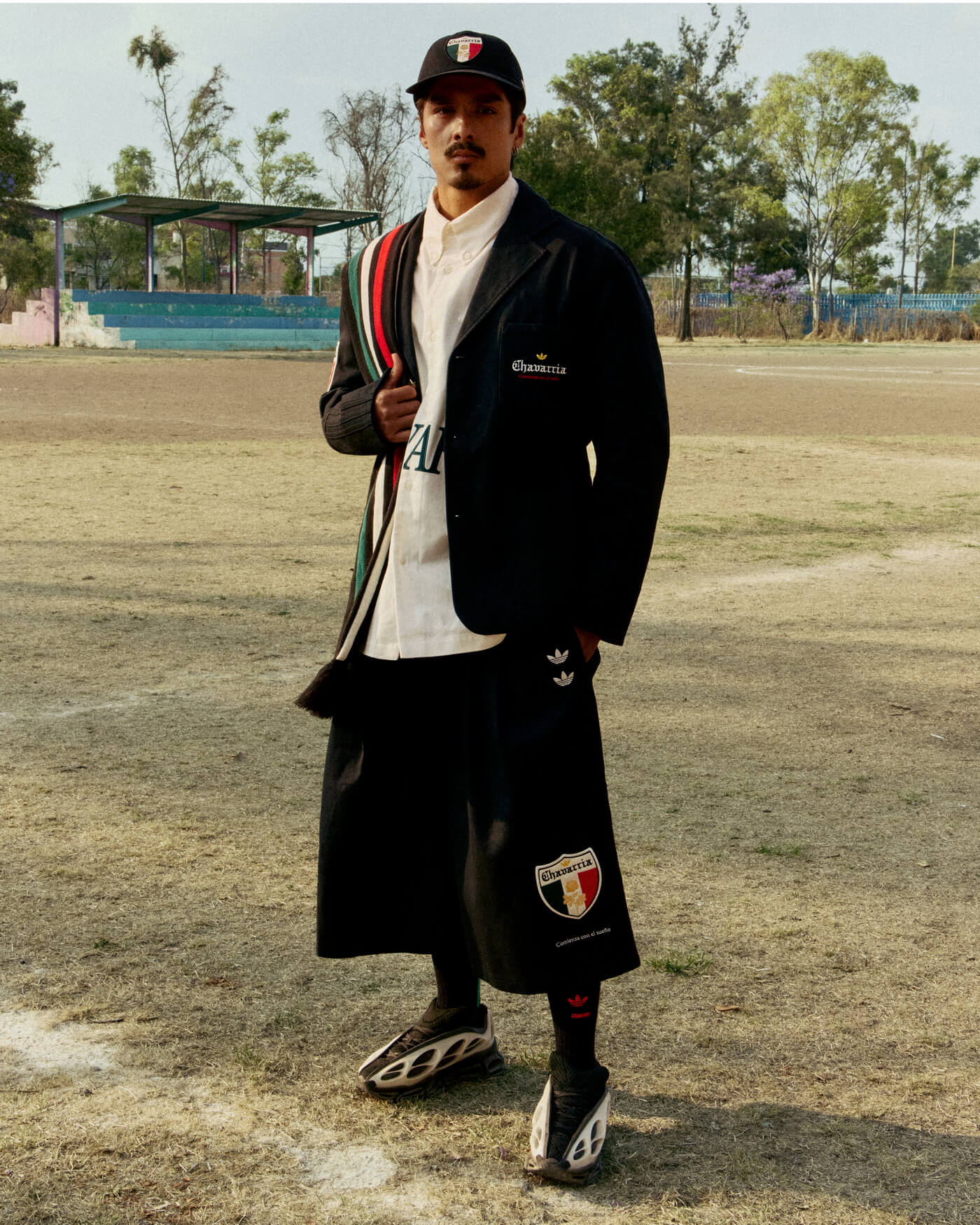 adidas Originals und Willy Chavarria feiern Mexikos Fußballkultur - "Comienza Con El Sueño"