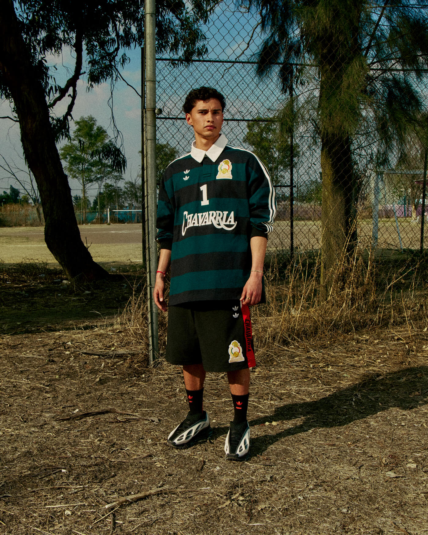 adidas Originals und Willy Chavarria feiern Mexikos Fußballkultur – „Comienza Con El Sueño“