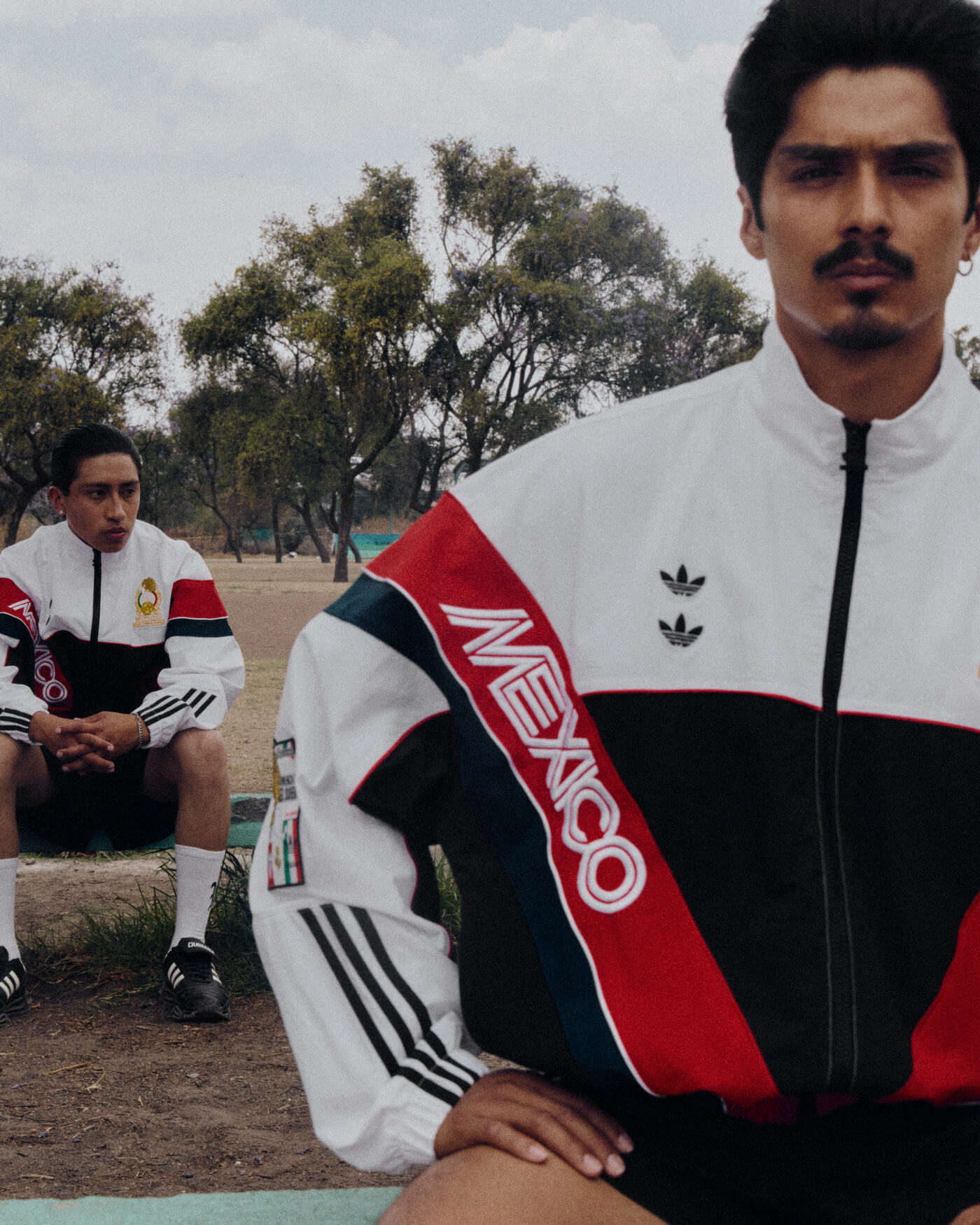 adidas Originals und Willy Chavarria feiern Mexikos Fußballkultur - "Comienza Con El Sueño"