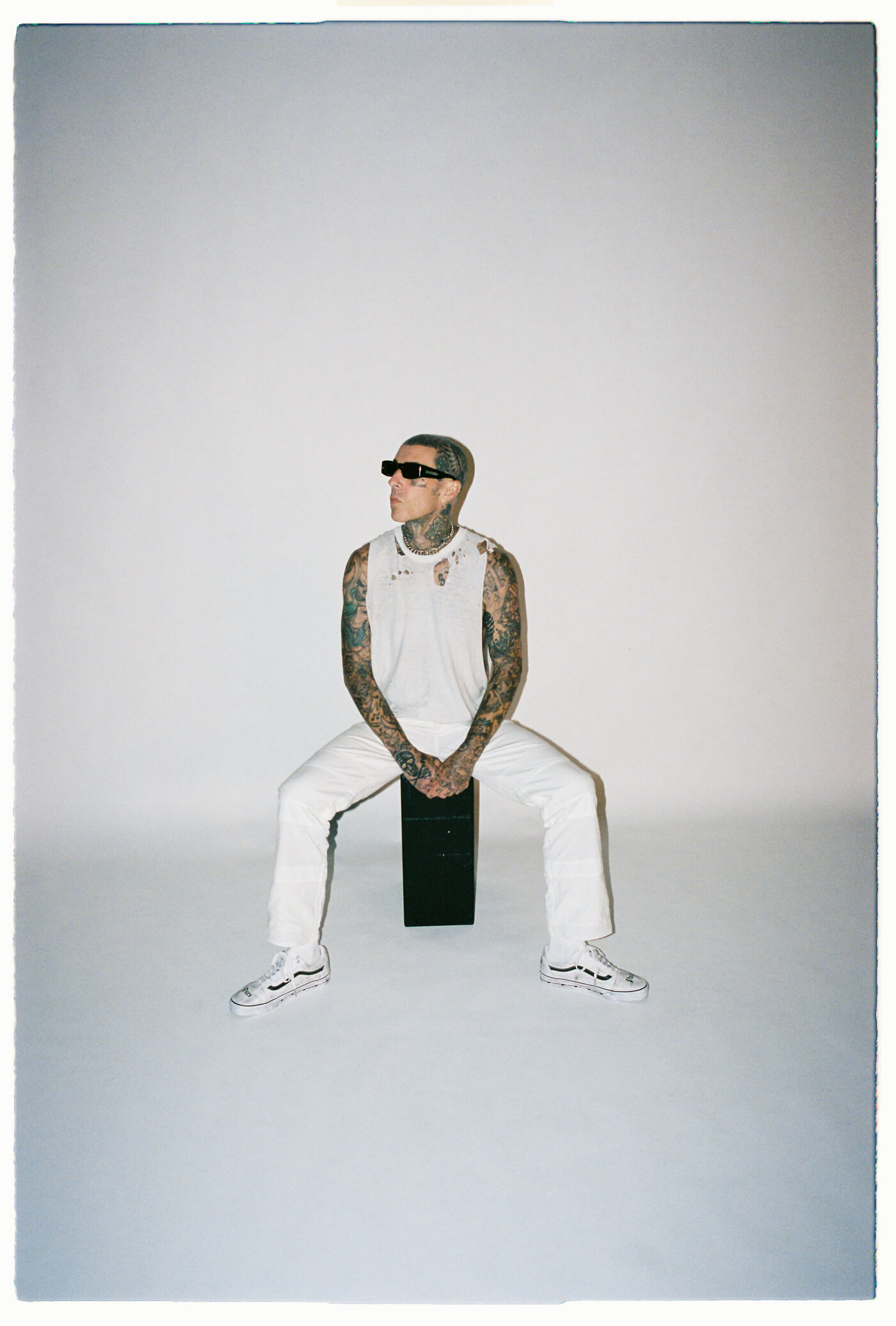 Punk roots und Off The Wall Energy: Vans und Travis Barker setzen ihre Collab fort