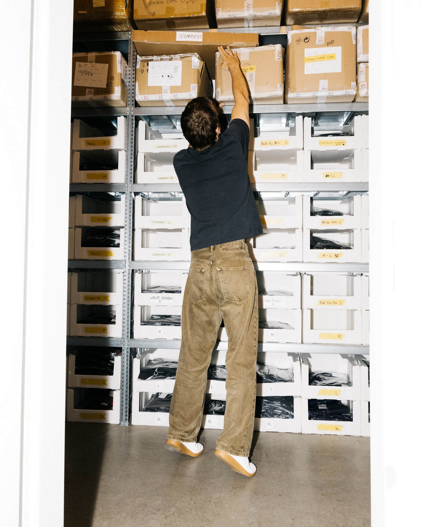 Novesta x HHV beleben den German Army Trainer an historischer Produktionsstätte wieder