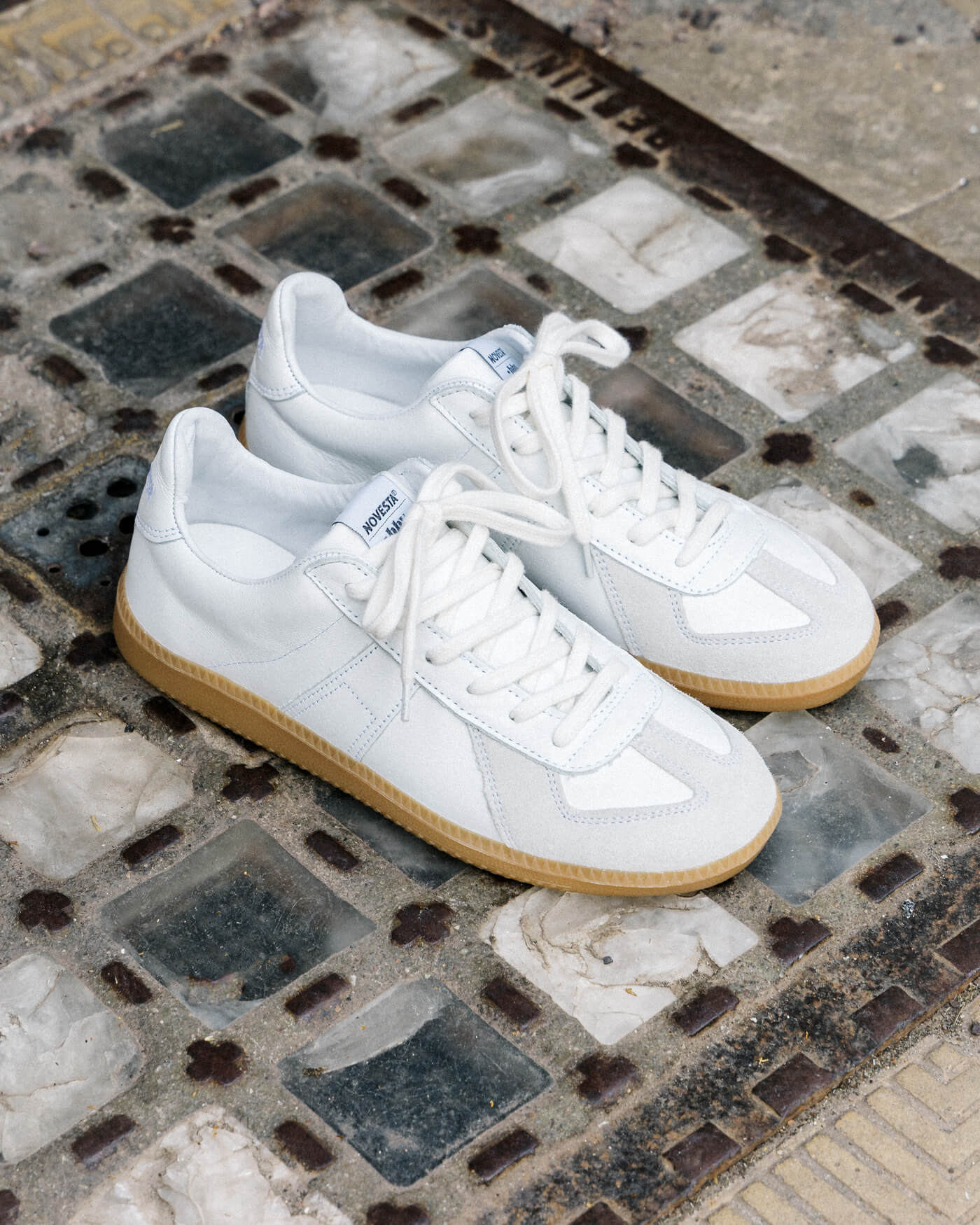 Novesta x HHV beleben den German Army Trainer an historischer Produktionsstätte wieder
