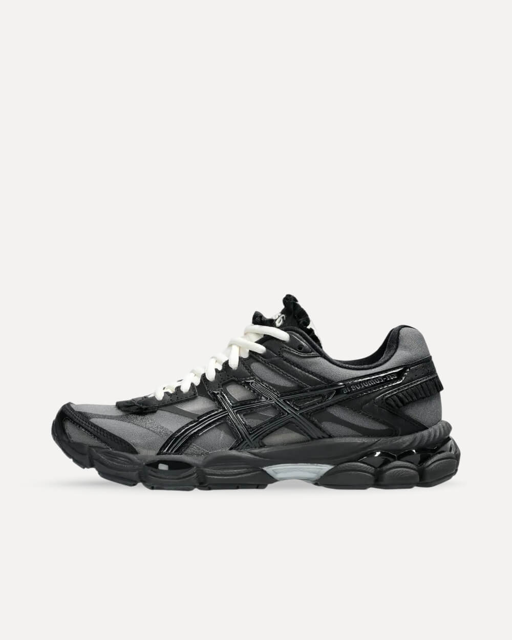 ASICS Gel-Cumulus 16 by Griff
