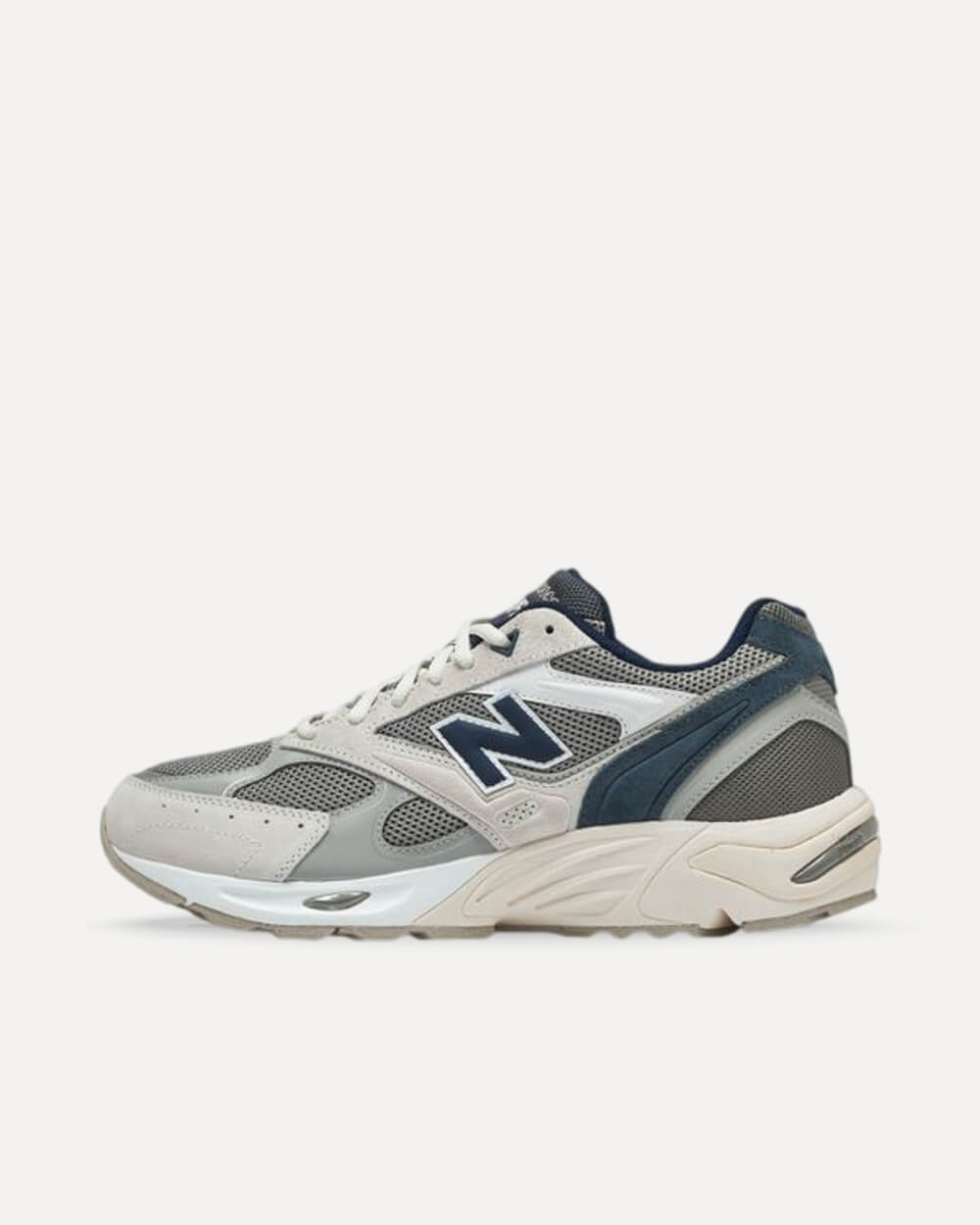 New Balance 880R