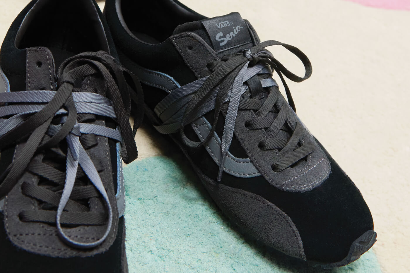 Vans erweitert den Super Lowpro um neue Designs