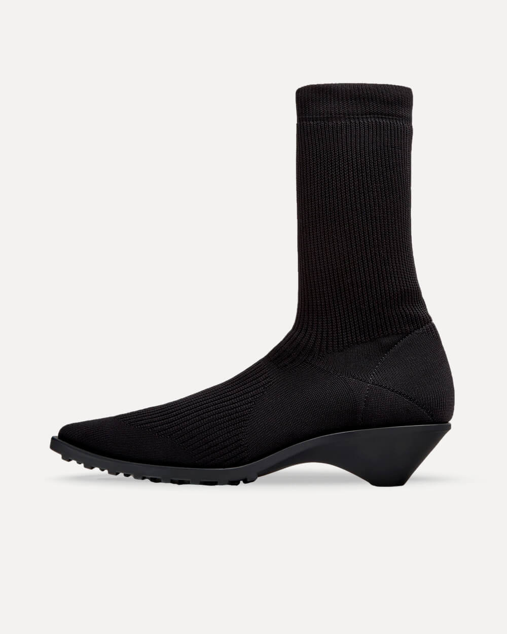 Camper x ISSEY MIYAKE Anna