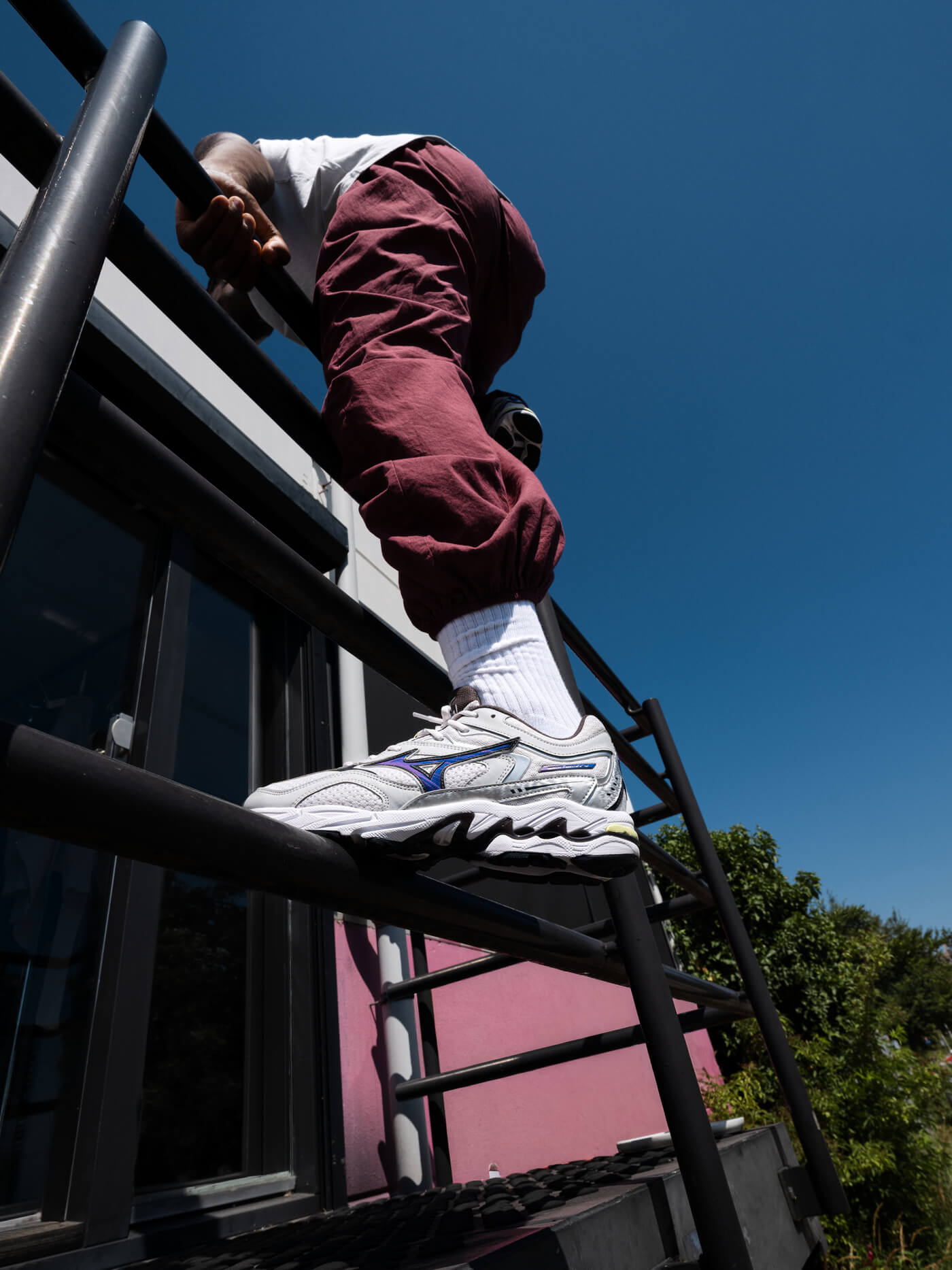 Mizuno holt den Wave MG4 LS zurück aus dem Archiv