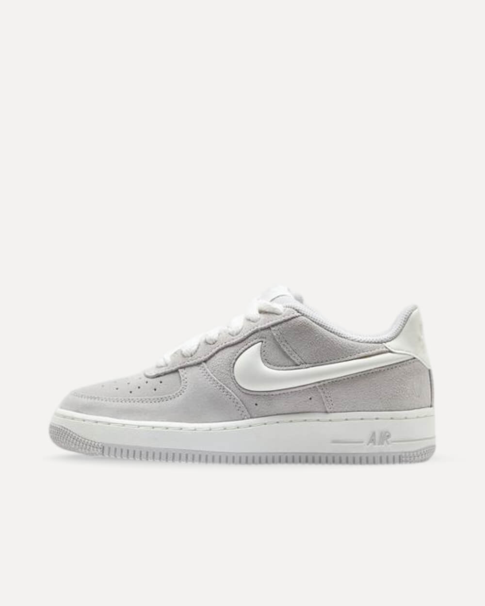 Nike Air Force 1 LV8