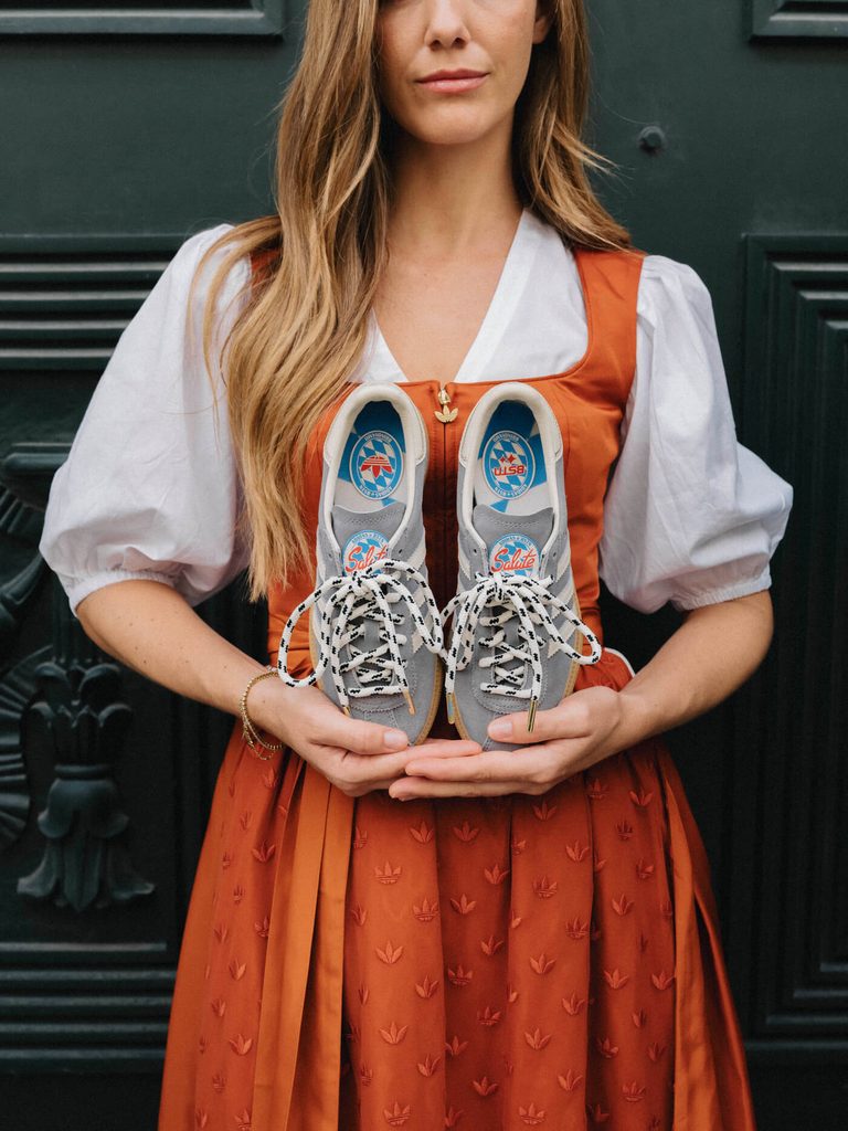 adidas Originals x BSTN München ‘Oktoberfest’ – Grey Three / Grey Three / Gum 3 – LA3451