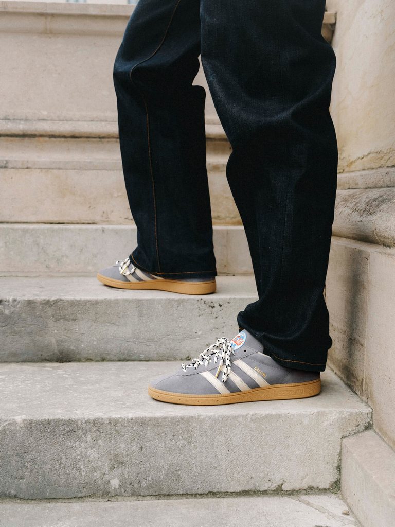 adidas Originals x BSTN München ‘Oktoberfest’ – Grey Three / Grey Three / Gum 3 – LA3451