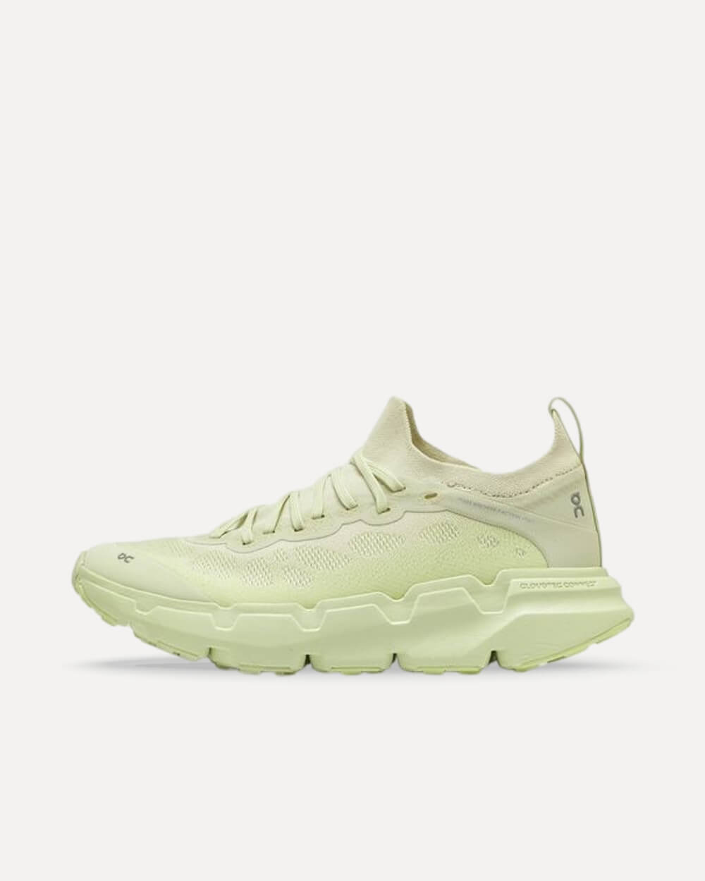 On x PAF Cloudsoma