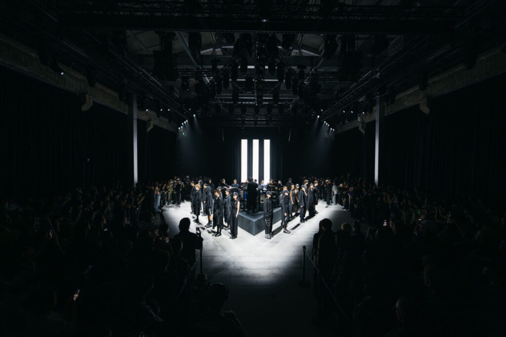 adidas zeigt mit FUTURE OF THREE einen Ausblick auf Spring/Summer 2027