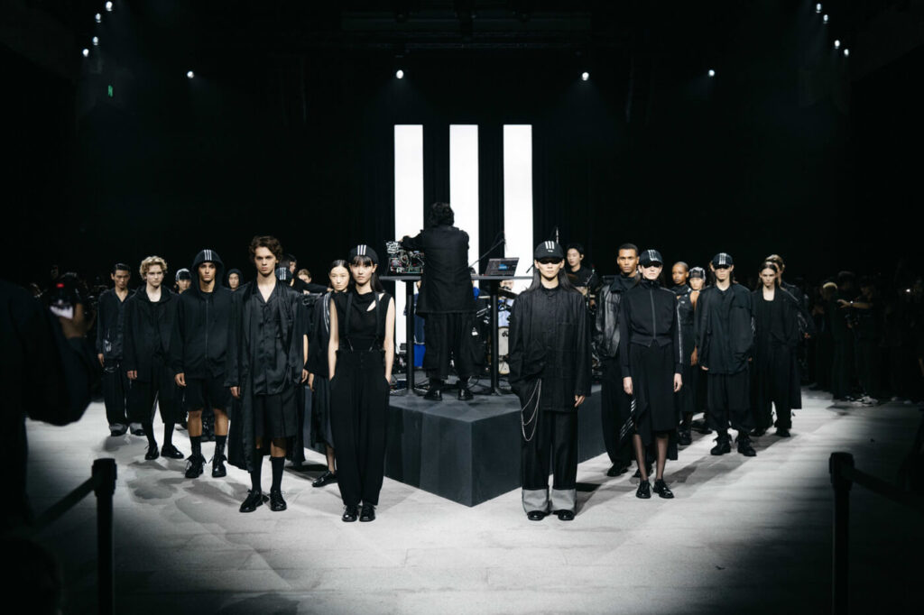 adidas zeigt mit FUTURE OF THREE einen Ausblick auf Spring/Summer 2027