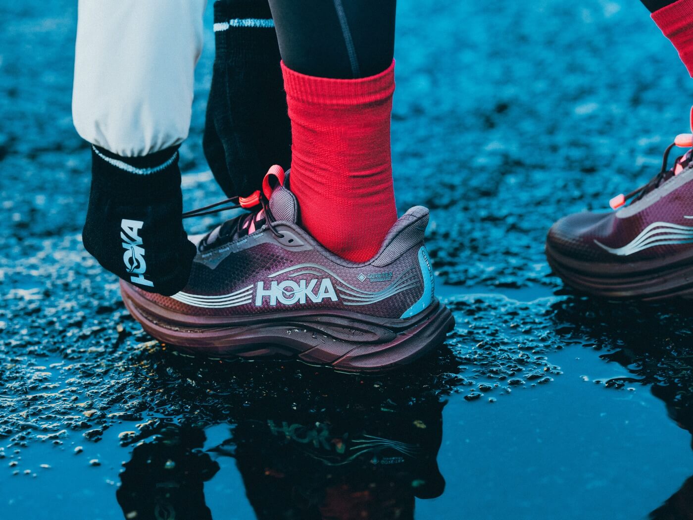 HOKA Clifton 11 GTX - River Rock Grey/Carbon Black