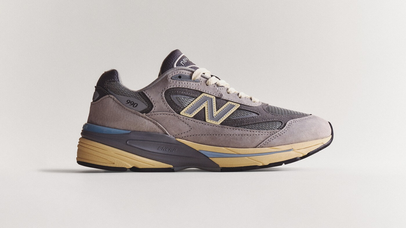 New Balance Made in USA 990v7 - Kool Gray / Calcium / Light Arctic Grey - U990GR7